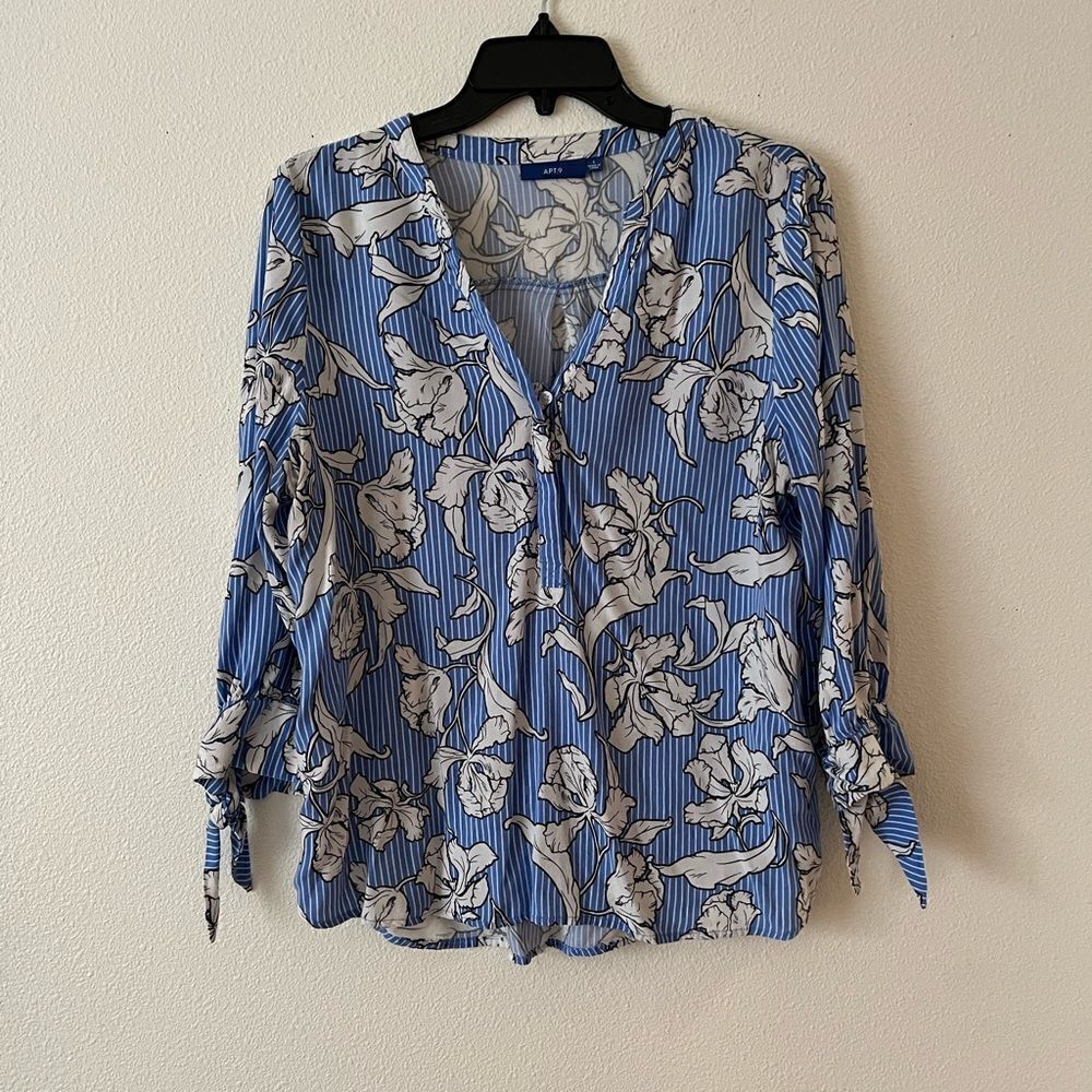APT 9 Shirt Womens Large Floral Button Up Blouse Top 3/4 Sleeve Blue White L